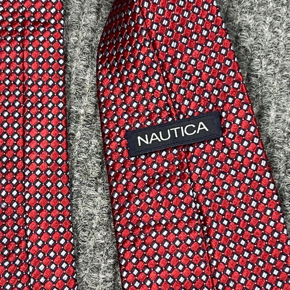 Multiple Brands brands nautica